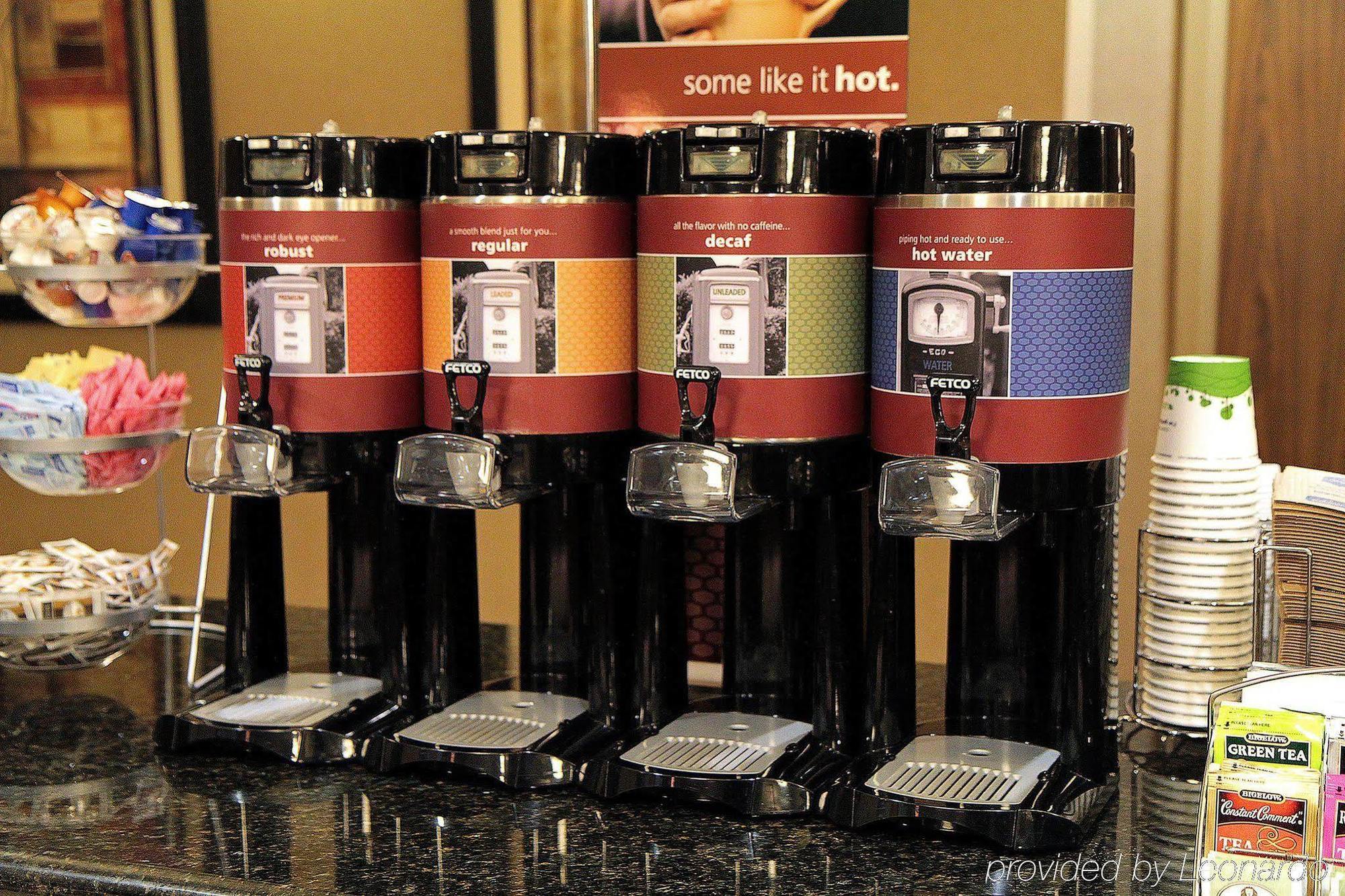Hampton Inn Siloam Springs Restoran gambar